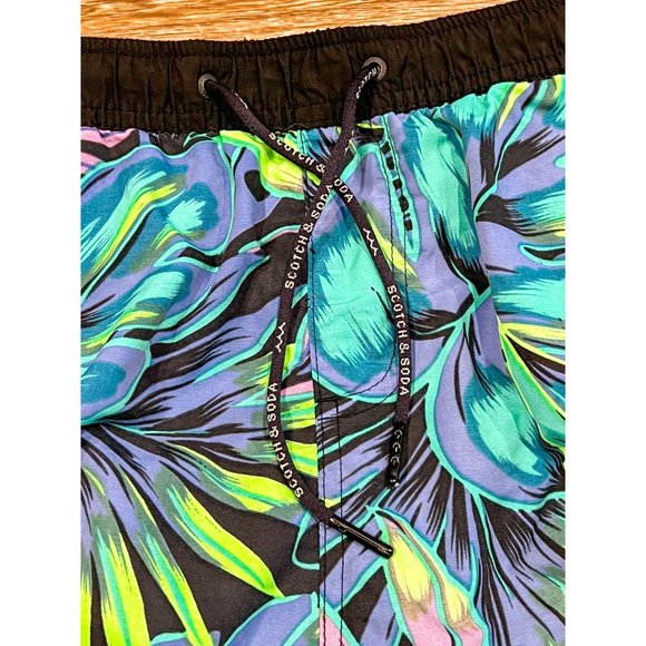 Scotch & Soda Tropical Leaf Swim Trunks, Size Medium - Picture 3 of 5